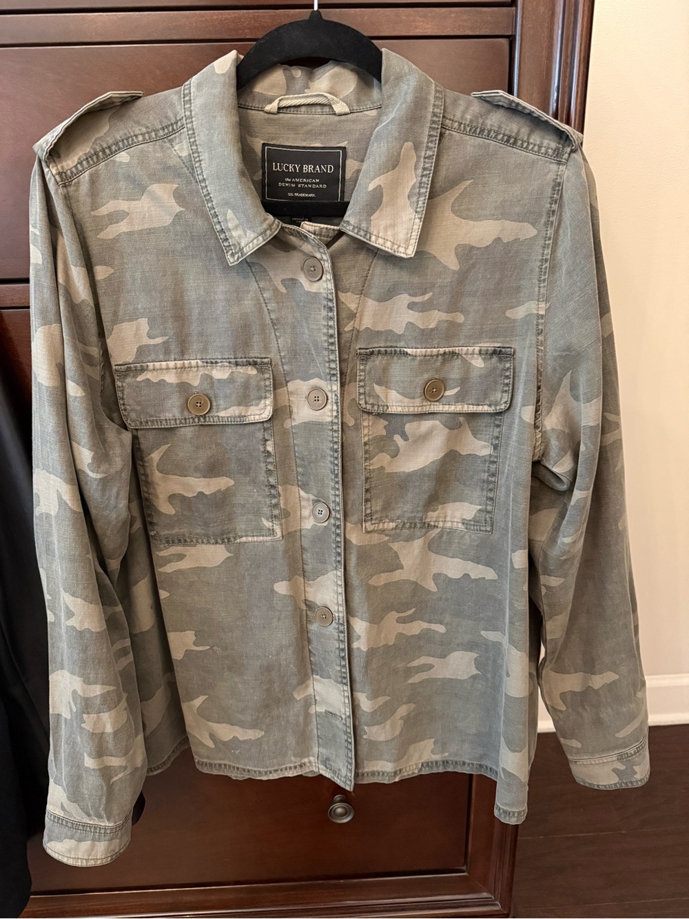 Lucky Brand Women's Camo Utility Jacket - Olive and Beige Tones